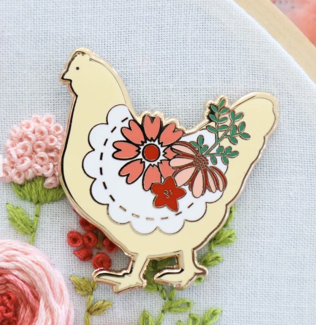 Farmhouse Floral Chicken Needle Minder, Beverly McCullough, Flamingo Toes