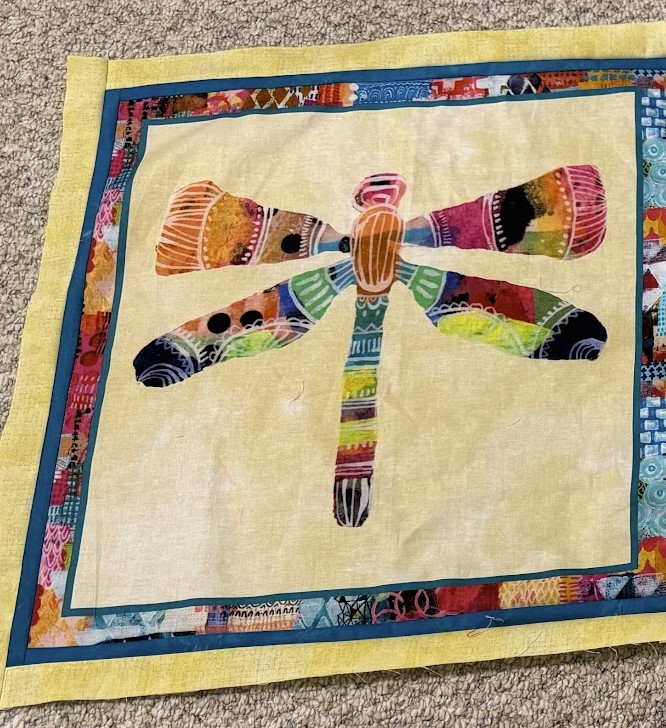 Dragonfly Kit, Tablerunner - Garden Flight