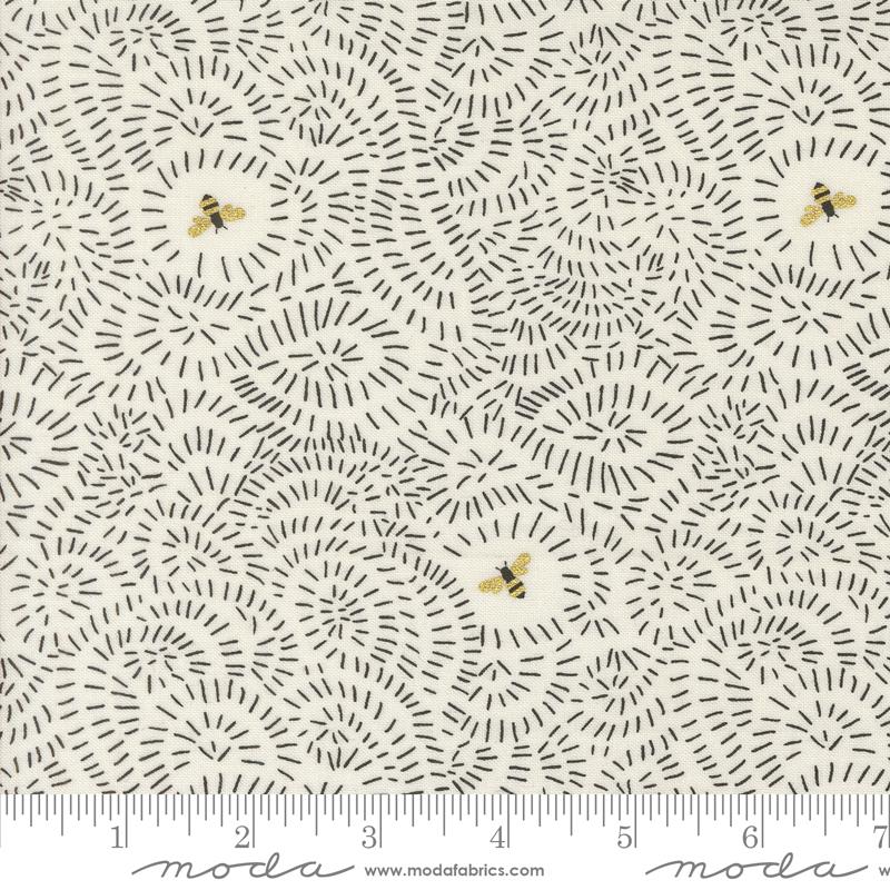 Bee Garden Metallic Porcelain, Gingiber, Moda Fabrics