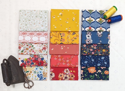 [FQWFLF - Flower Fields] The Flower Fields Fat Quarter Bundle, Maureen Cracknell, Art Gallery Fabrics